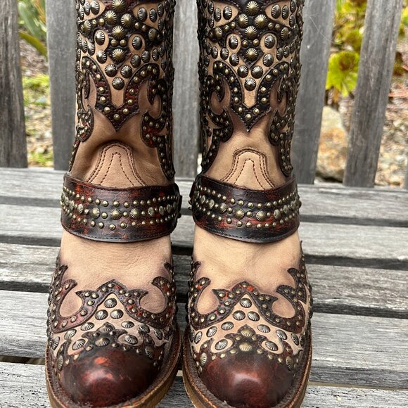 Corral Women's Sand/Overlay w/ Studs Brown Leather Boots!  Gorgeous! Size 7 1/2 - Picture 9 of 16